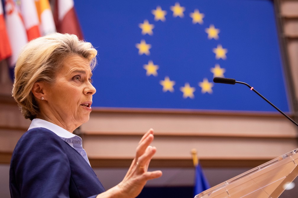 União Europeia promete vacinação simultânea contra a Covid-19 nos 27 países